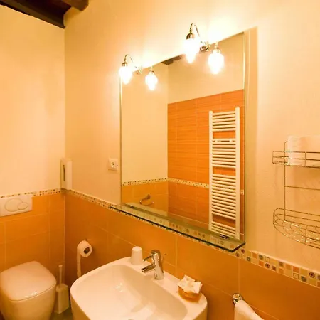 Residenza Cuordiverona Guest house 2*