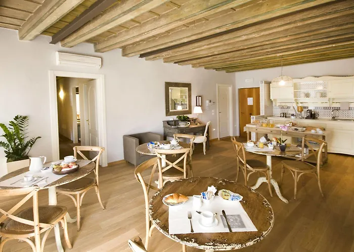 Residenza Cuordiverona Pensionat Verona