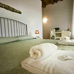 Residenza Cuordiverona 3* 베로나