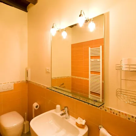 Residenza Cuordiverona Affittacamere 3*