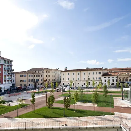 ゲストハウス Residenza Cuordiverona ヴェローナ